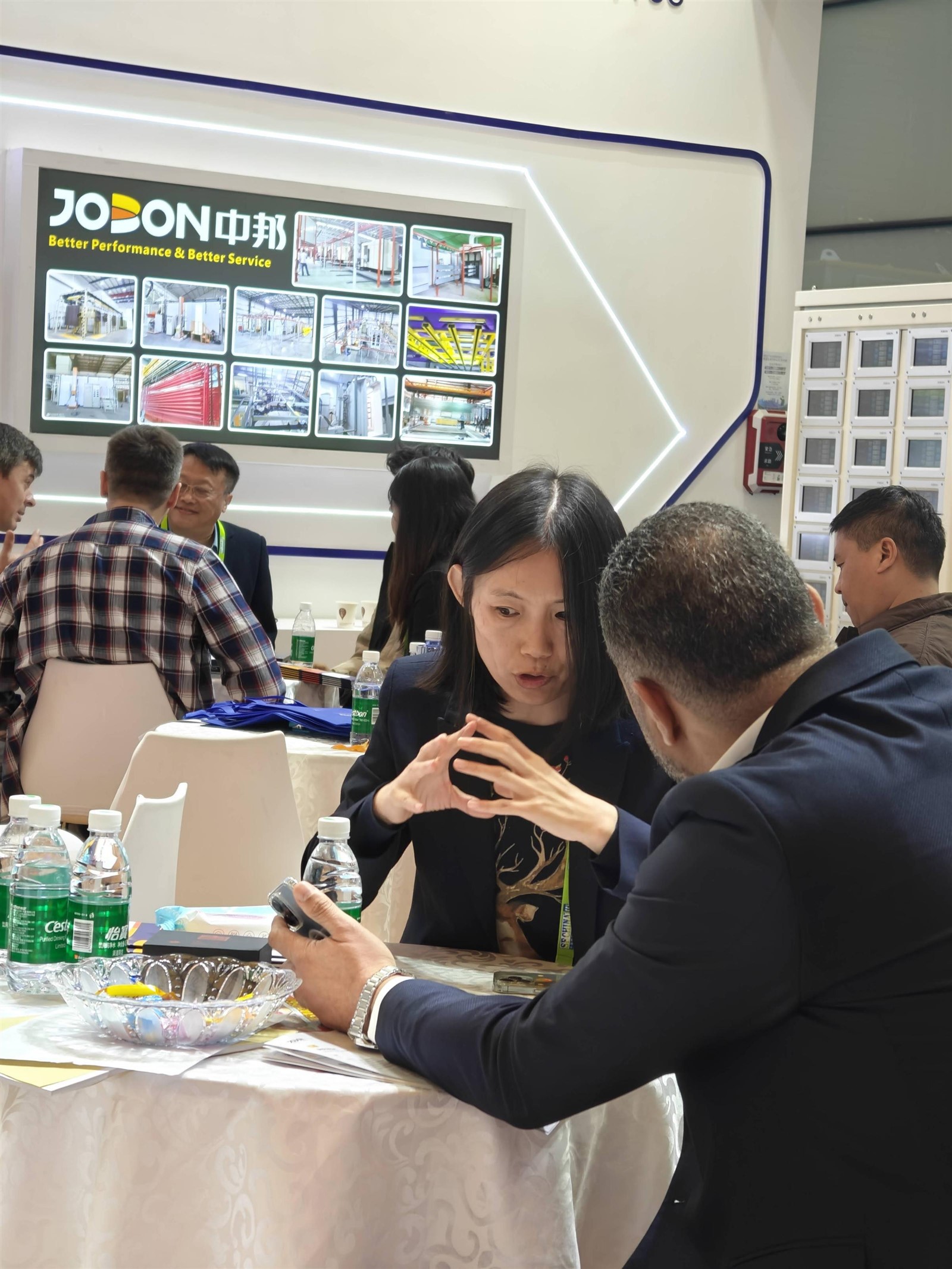 news-2400-3200 news-2400-3200